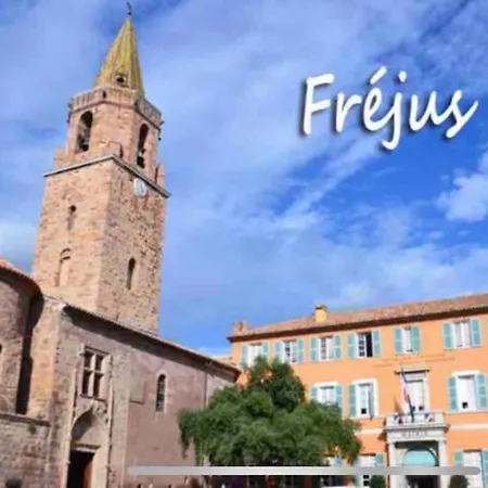 Frejus 5 Min Centre Studio Piscine Clim Tennis Pk
